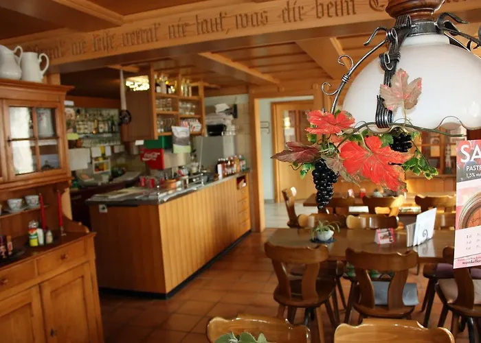 Koi-gartenteich ホテル Hausernmoos