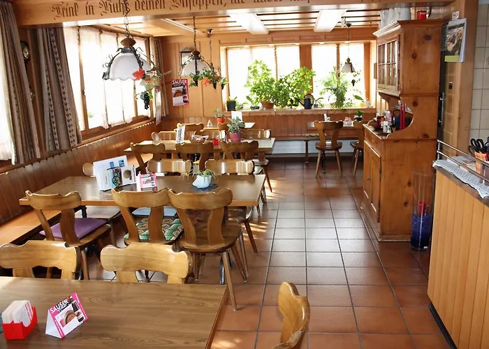 ホテル Koi-gartenteich Hausernmoos